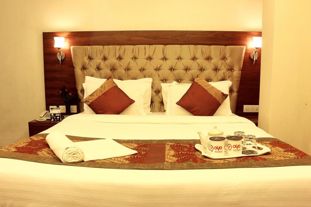 Oyo 1522 Npg Hotel Calcutta Buitenkant foto